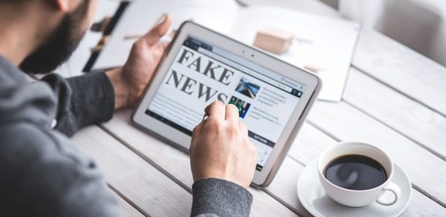 FAKE NEWS, FILM ET PRESSE